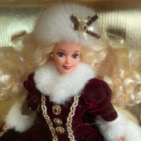 Holiday BARBIE 1996 Special Edition ~ Keepsake NIB ~ Keepsake Christmas Gift~ - Picture 4 of 5